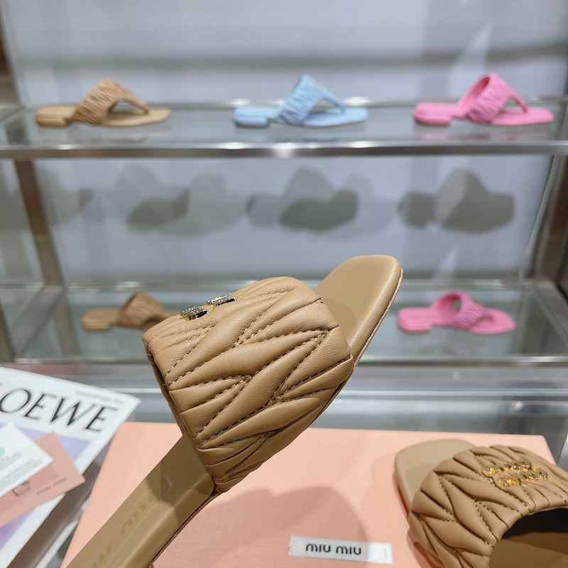 miumiu2026ss春夏新款平底小羊皮涼鞋拖鞋 頂級版本 ---------