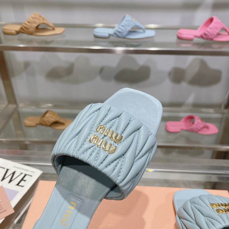 miumiu2026ss春夏新款平底小羊皮涼鞋拖鞋 頂級版本 ---------