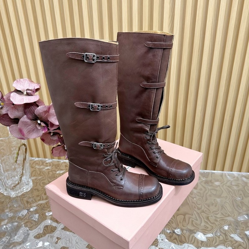 高版本 MiuMiu 24走秀款複古機車靴 -------- 甜美複古機車風 太
