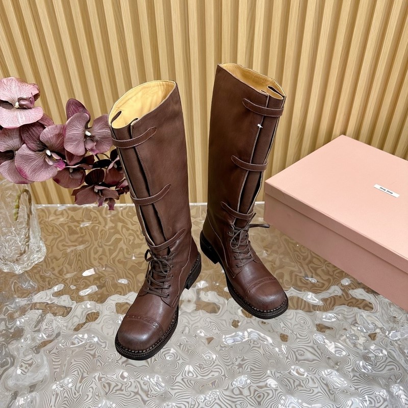 高版本 MiuMiu 24走秀款複古機車靴 -------- 甜美複古機車風 太