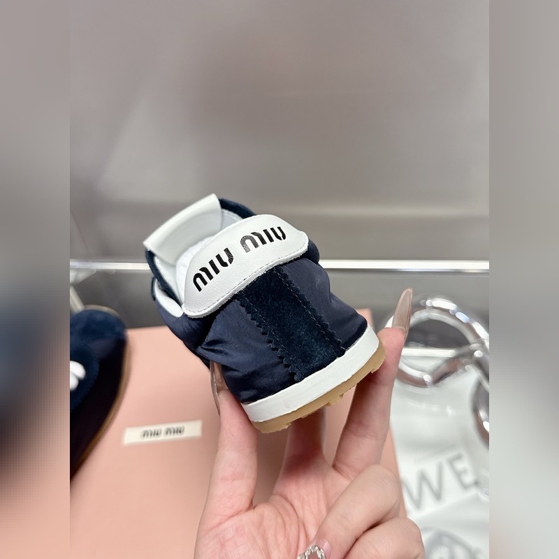 尺碼：35-40 miumiu2026 早春走秀新款阿甘德訓鞋運動鞋， 巨巨巨好