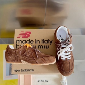 Miumiu x New Balance 聯名款NB運動鞋女 Miu Miu 繆