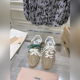 miumiu 繆繆G0 27Miu Miu x New Balance聯名款運