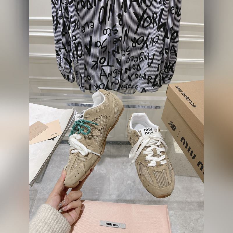 miumiu 繆繆G0 27Miu Miu x New Balance聯(lián)名款運(yùn)