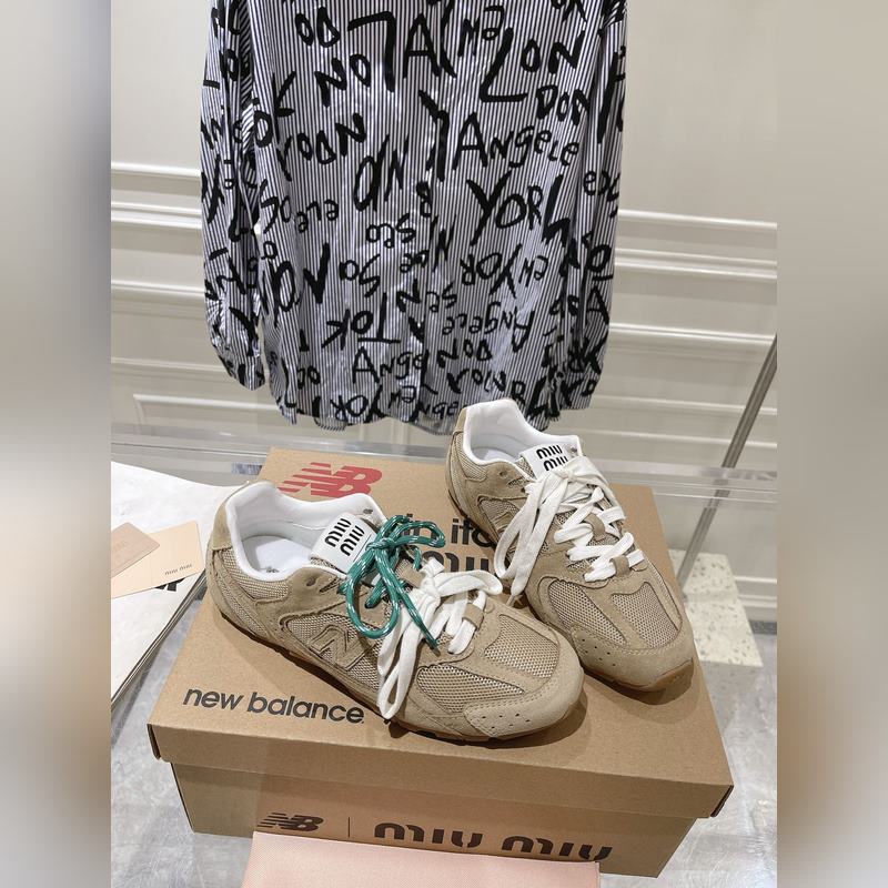 miumiu 繆繆G0 27Miu Miu x New Balance聯(lián)名款運(yùn)