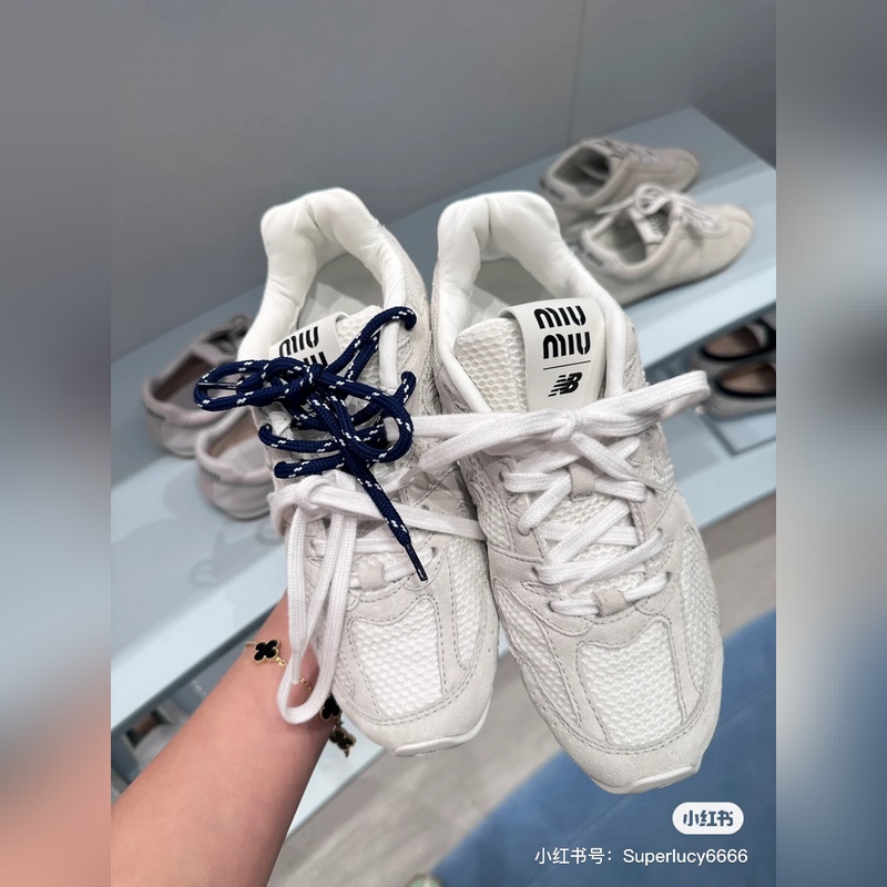 超火爆 超絕 情侶款 繆繆miumiu+new balance新百倫聯名款 20