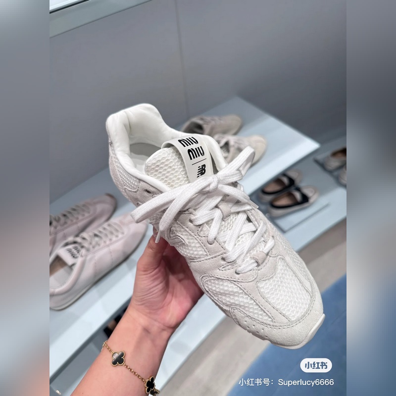 超火爆 超絕 情侶款 繆繆miumiu+new balance新百倫聯名款 20
