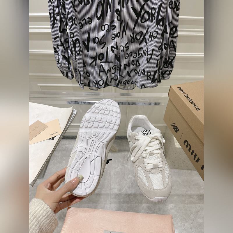 miumiu 繆繆G0 27Miu Miu x New Balance聯名款運