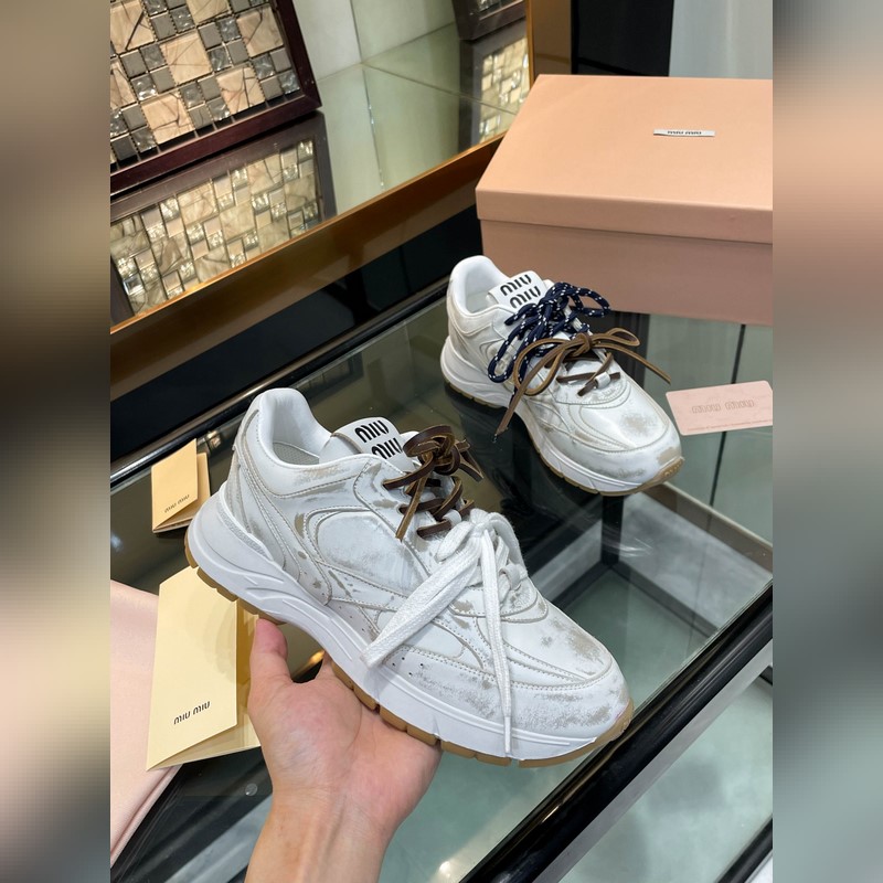MiuMiu*繆繆miu家2026運動休閑鞋 這款系帶休閑運動鞋妥妥的美式休閑風