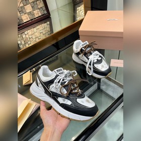 MiuMiu*繆繆miu家2026運動休閑鞋 這款系帶休閑運動鞋妥妥的美式休閑風