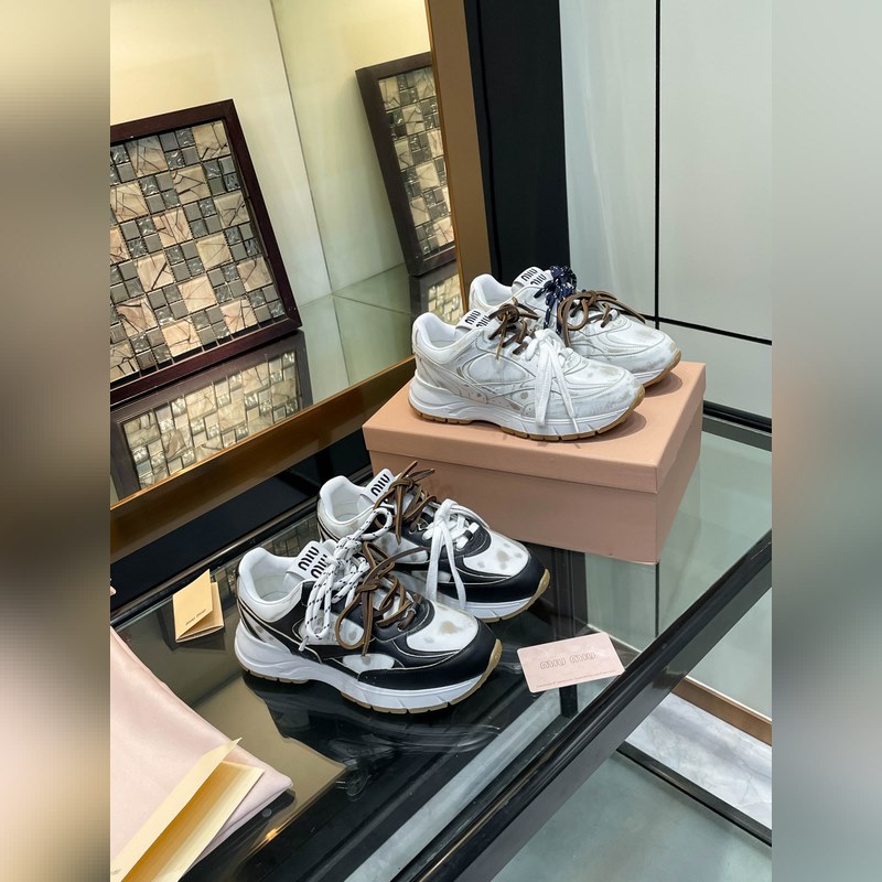 MiuMiu*繆繆miu家2026運(yùn)動休閑鞋 這款系帶休閑運(yùn)動鞋妥妥的美式休閑風(fēng)