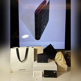 MONTBLANC全新萬寶龍風尚3.0系列6卡位雙色錢夾(經(jīng)典黑配波爾多紅) 型