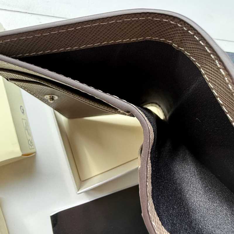 630 MONTBLANC萬寶龍專櫃同步匠心系列 5卡位小錢夾 地中海棕 型號：