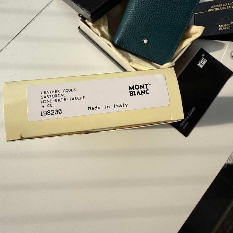 630 MONTBLANC萬寶龍專櫃同步匠心系列 5卡位小錢夾 地中海藍 型號：