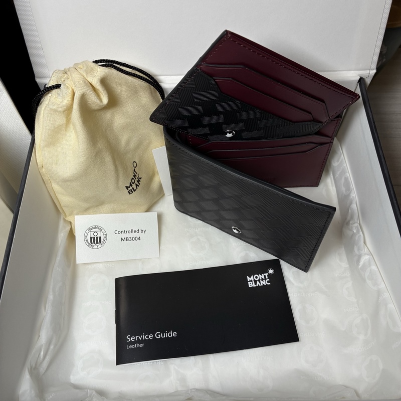 3.0系列6卡位卡片夾 經典黑配多爾波紅 型號：MB199420# 材質：頭層