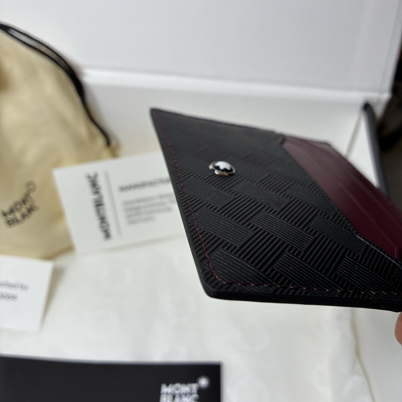 3.0系列6卡位卡片夾 經典黑配多爾波紅 型號：MB199420# 材質：頭層