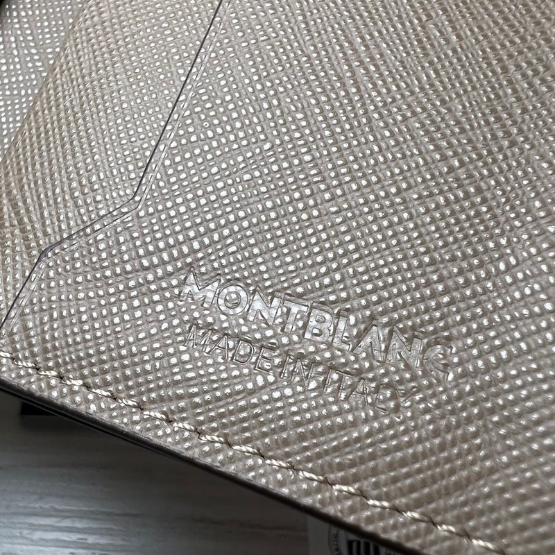 MONTBLANC 全新萬寶龍匠心系列名片夾 大地棕 型號：MB198239#