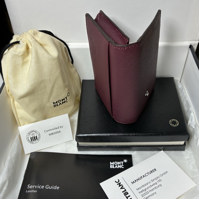 MONTBLANC 萬寶龍匠心系列4卡位卡片夾 波爾多紅 型號：MB199377