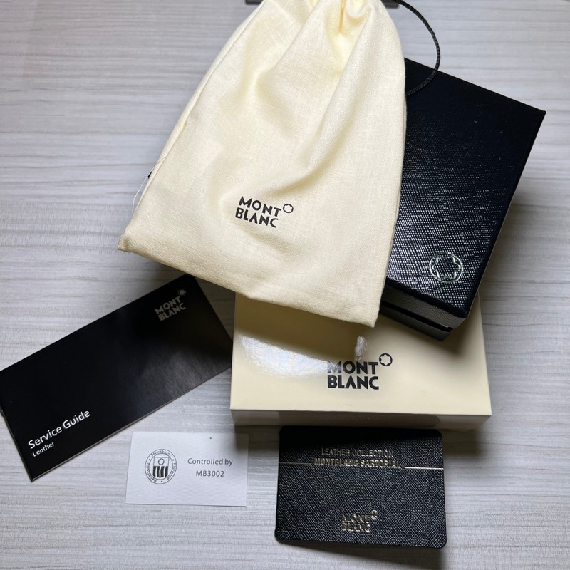 MONTBLANC全新萬寶龍風尚3.0系列8卡位經典黑 型號：MB129976#