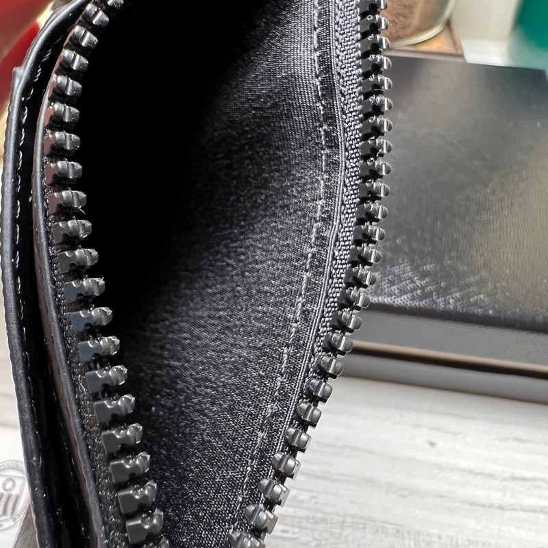 MONTBLANC全新萬寶龍風(fēng)尚3.0系列8卡位 松花藍 型號：MB131737