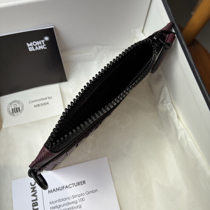 MONTBLANC全新萬寶龍風尚3.0系列8卡位拉鍊卡片夾 波爾多紅 型號：MB