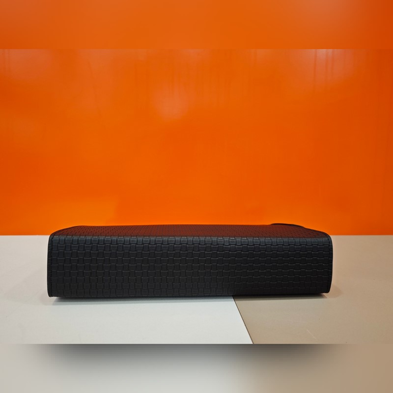 2026最新款式萬寶龍進口花皮男士手拿包火爆款大量出貨拉，叫囂專櫃貨 頂級原單貨