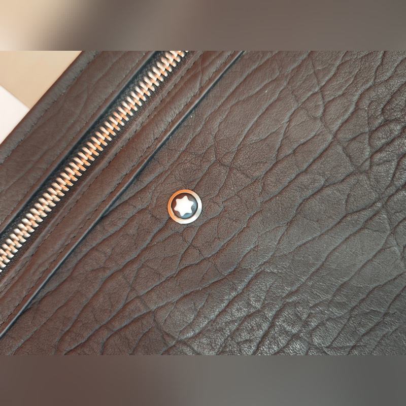 2026最新款式萬寶龍進(jìn)口花皮男士手拿包火爆款大量出貨拉，叫囂專櫃貨 頂級(jí)原單貨