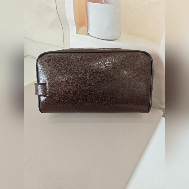 2026最新款式萬寶龍手拿包火爆款大量出貨啦，叫囂專櫃貨 頂級原單貨 紙上談兵吹