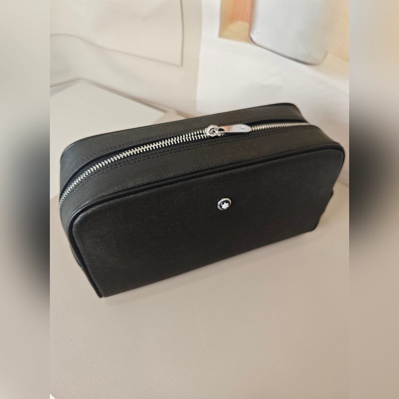 2026最新款式萬寶龍手拿包火爆款大量出貨啦，叫囂專櫃貨 頂級原單貨 紙上談兵吹