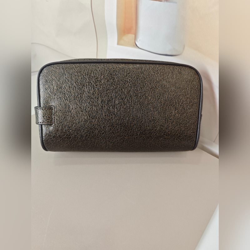 2026最新款式萬寶龍手拿包火爆款大量出貨啦，叫囂專櫃貨 頂級原單貨 紙上談兵吹