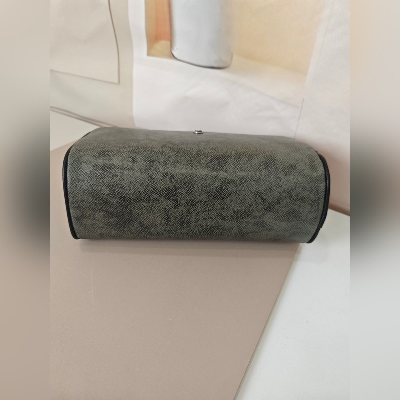 2026最新款式萬寶龍手拿包火爆款大量出貨啦，叫囂專櫃貨 頂級原單貨 紙上談兵吹