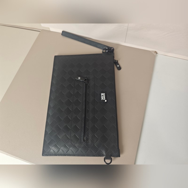 2026頂級專櫃老鼠高端狠貨2026最新火爆款萬寶龍手拿包大量出貨啦，叫囂專櫃貨