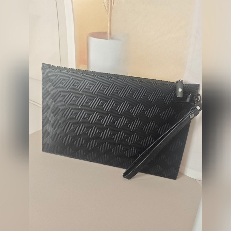 2026頂級專櫃老鼠高端狠貨2026最新火爆款萬寶龍手拿包大量出貨啦，叫囂專櫃貨