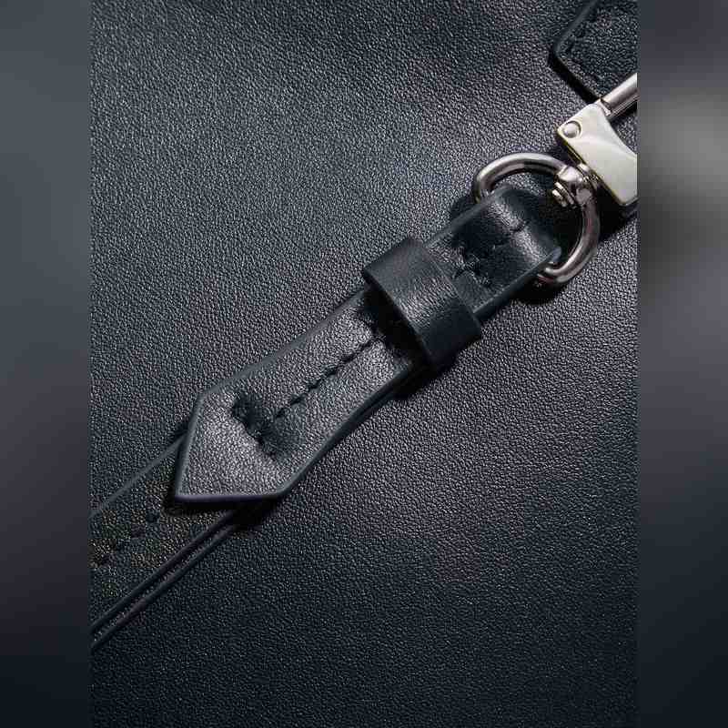 萬寶龍 大班軟皮系列手拿包經典黑 型號131239 完美細節 實打實 打造的精髓