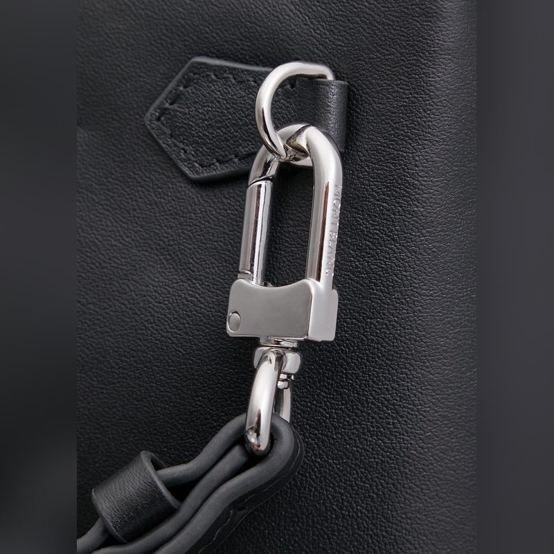 萬寶龍 大班軟皮系列手拿包經典黑 型號131239 完美細節 實打實 打造的精髓