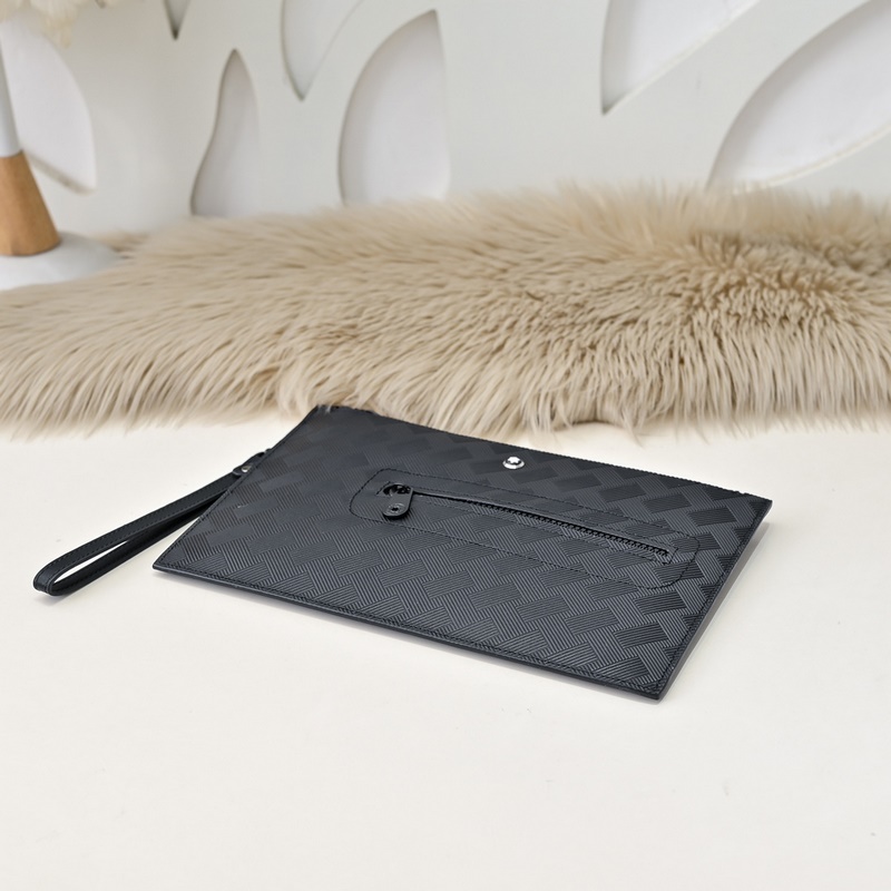 MONT BLANC 萬寶龍-最新款男士手包 采用頭層牛皮 皮質柔軟 手感超贊