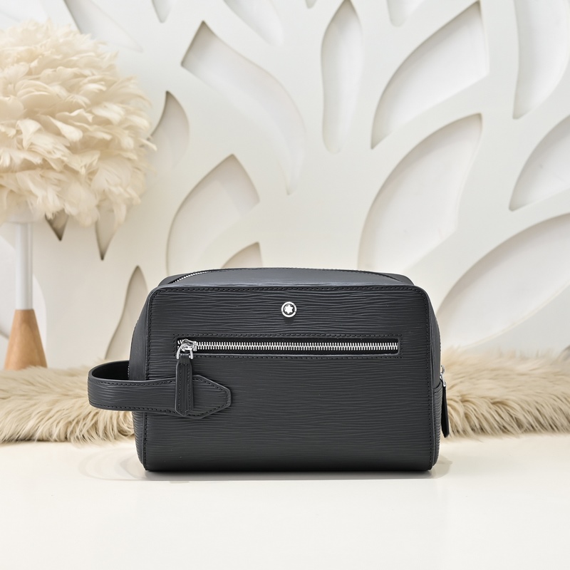 MONT BLANC 萬寶龍-最新款男士手包 采用頭層牛皮 皮質柔軟 手感超贊