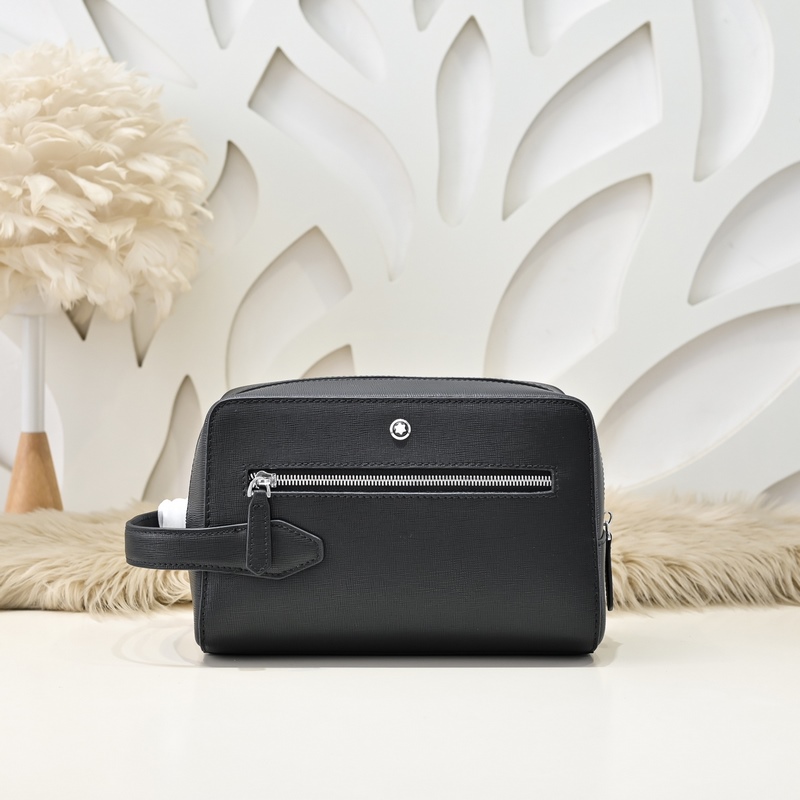 MONT BLANC 萬寶龍-最新款男士手包 采用頭層牛皮 皮質柔軟 手感超贊