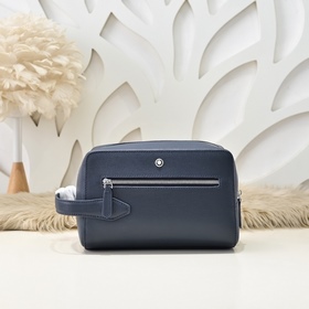 MONT BLANC 萬寶龍-最新款男士手包 采用頭層牛皮 皮質(zhì)柔軟 手感超贊