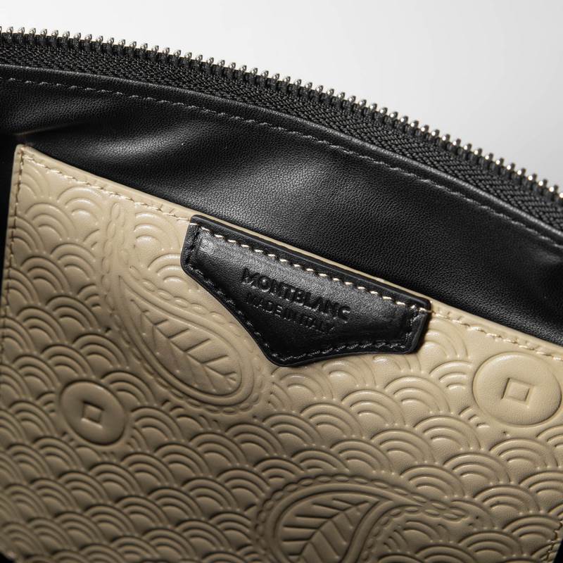 MONTBL NC萬寶龍軟皮系列手拿包經典黑 型號：MB131239# 材質：純