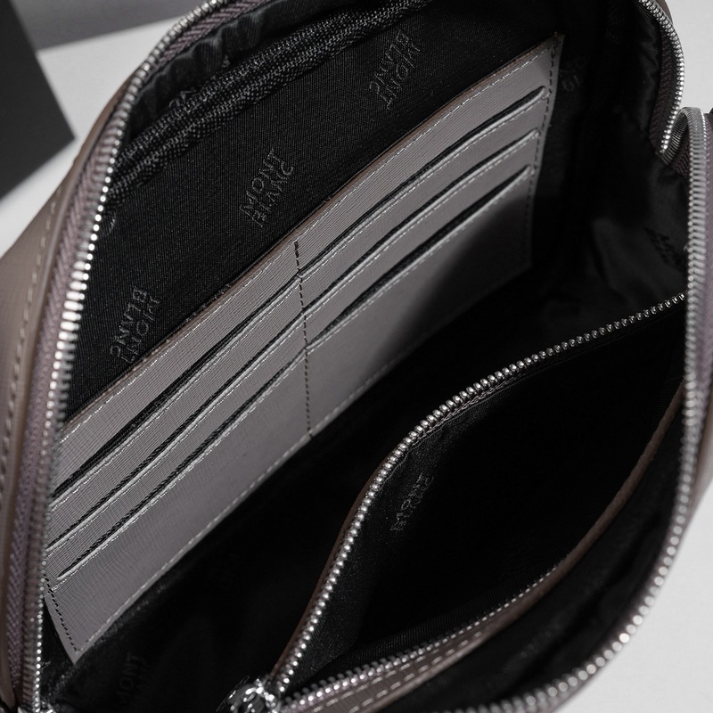 萬寶龍爆款來襲，精緻手包 選用由再生聚酯纖維和棉質紗線制成的面料打造，裝飾專屬標