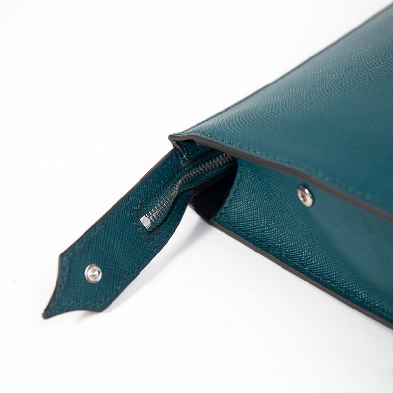 630 MONTBLANC萬寶龍專櫃同步匠心系列手拿包 地中海藍 型號：1988