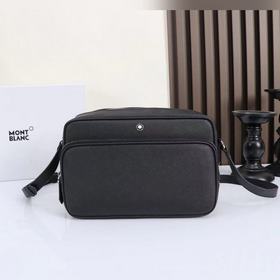 MONTBLANC 全新萬寶龍匠心系列郵差包 經典黑 型號：MB198127#