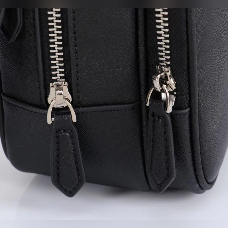 MONTBLANC 全新萬(wàn)寶龍匠心系列郵差包 經(jīng)典黑 型號(hào)：MB198127#