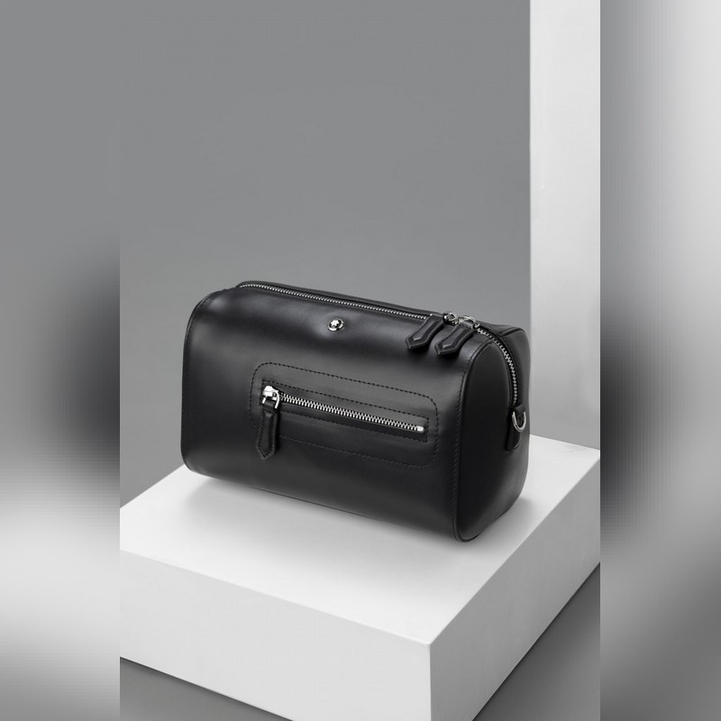 MONTBL NC萬寶龍軟皮系列142郵筒包經典黑 型號：MB131797# 材