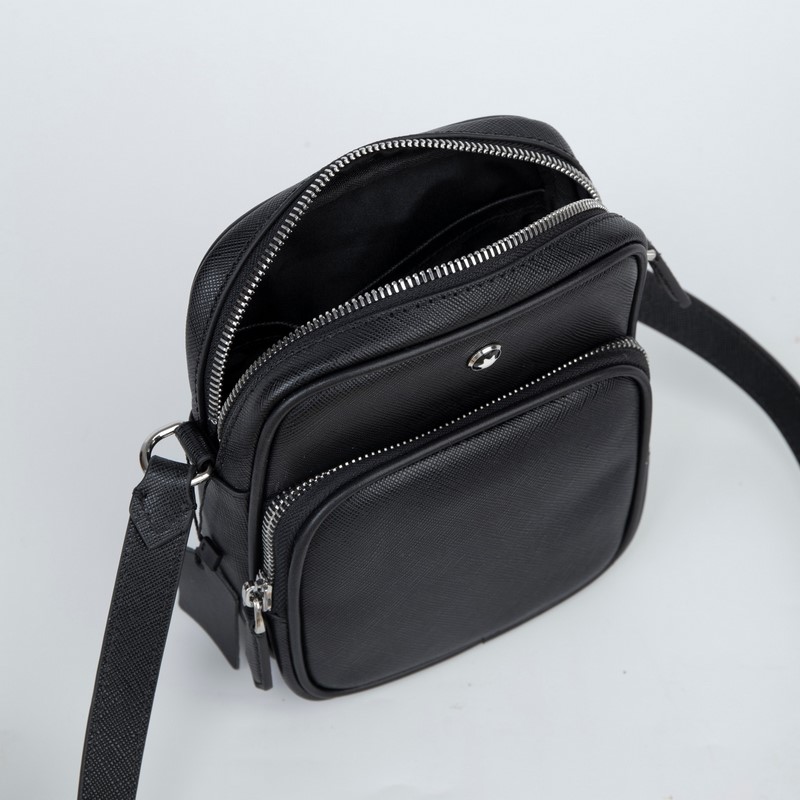 MONTBLANC 全新萬寶龍匠心系列迷你小挎包 經典黑 型號：MB198165