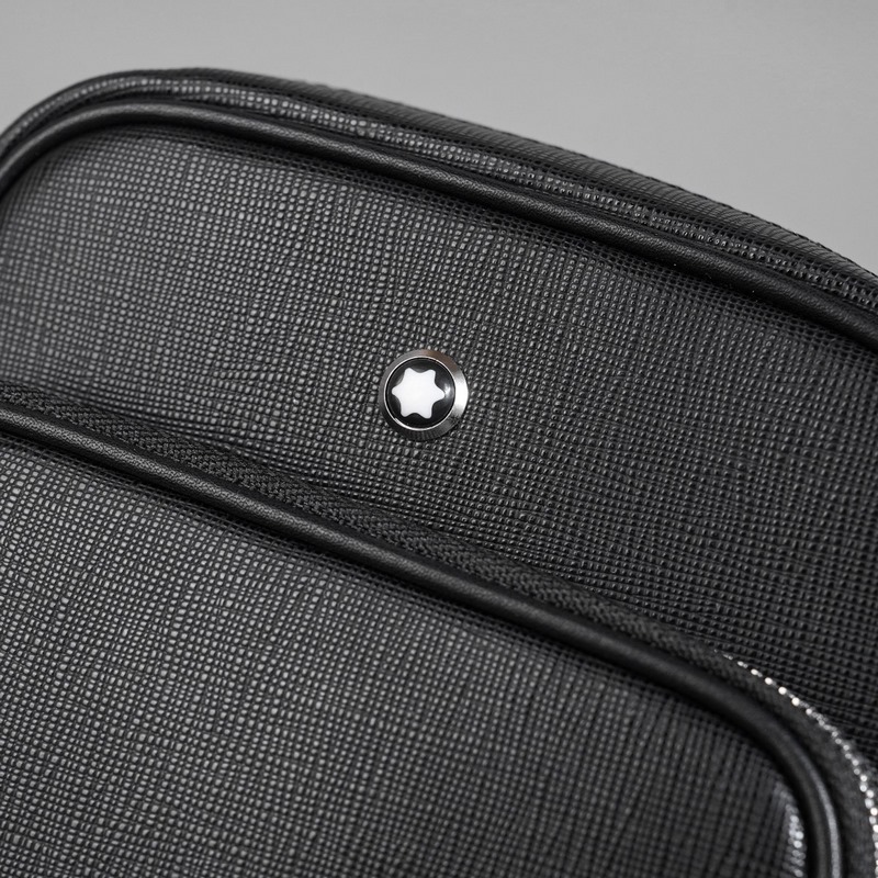 萬寶龍爆款來襲，精緻單肩包 選用由再生聚酯纖維頭層牛皮和棉質(zhì)紗線制成的面料打造，