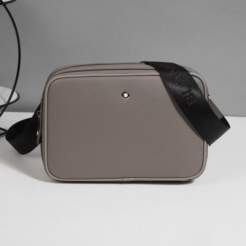 萬寶龍爆款來襲，精緻單肩包 選用由再生聚酯纖維頭層牛皮和棉質紗線制成的面料打造，