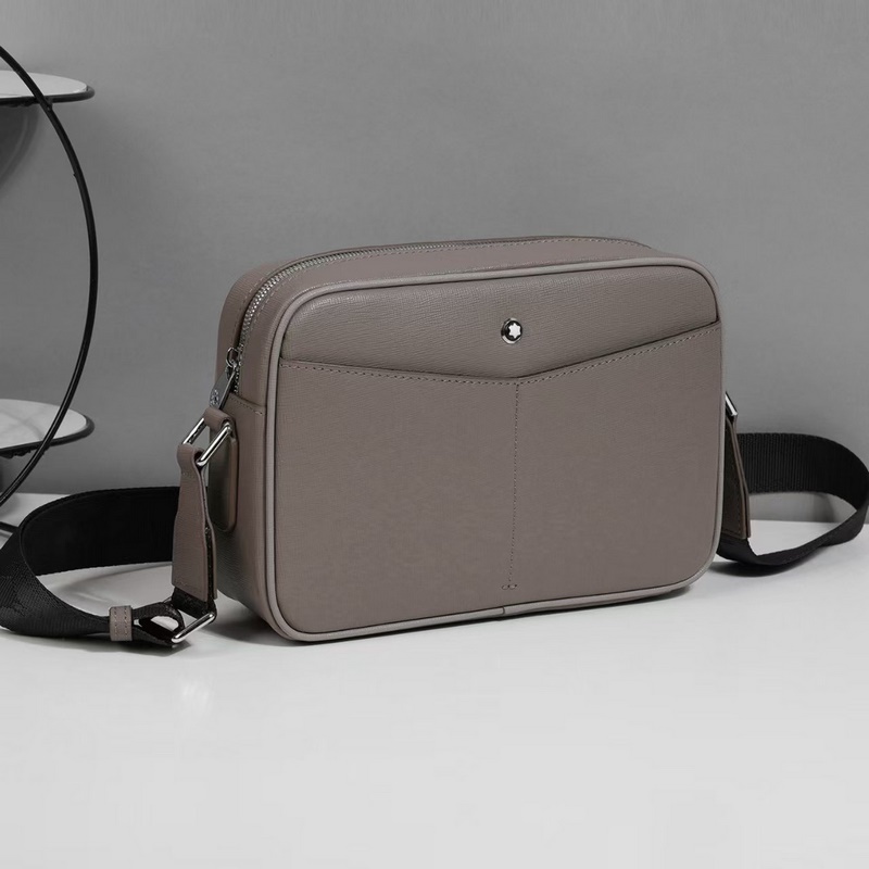 萬寶龍爆款來襲，精緻單肩包 選用由再生聚酯纖維頭層牛皮和棉質紗線制成的面料打造，