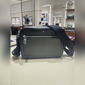 最新款來襲 Montblanc International(萬寶龍) 斜挎兩用包